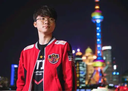 LOL人物志第一期－大魔王－Faker（英雄联盟第一人，传奇中单Faker，外号大魔王！）-第6张图片-拓城游