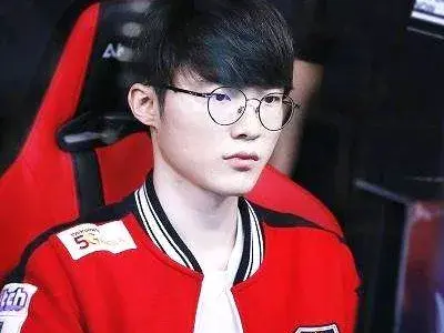 LOL人物志第一期－大魔王－Faker（英雄联盟第一人，传奇中单Faker，外号大魔王！）-第4张图片-拓城游